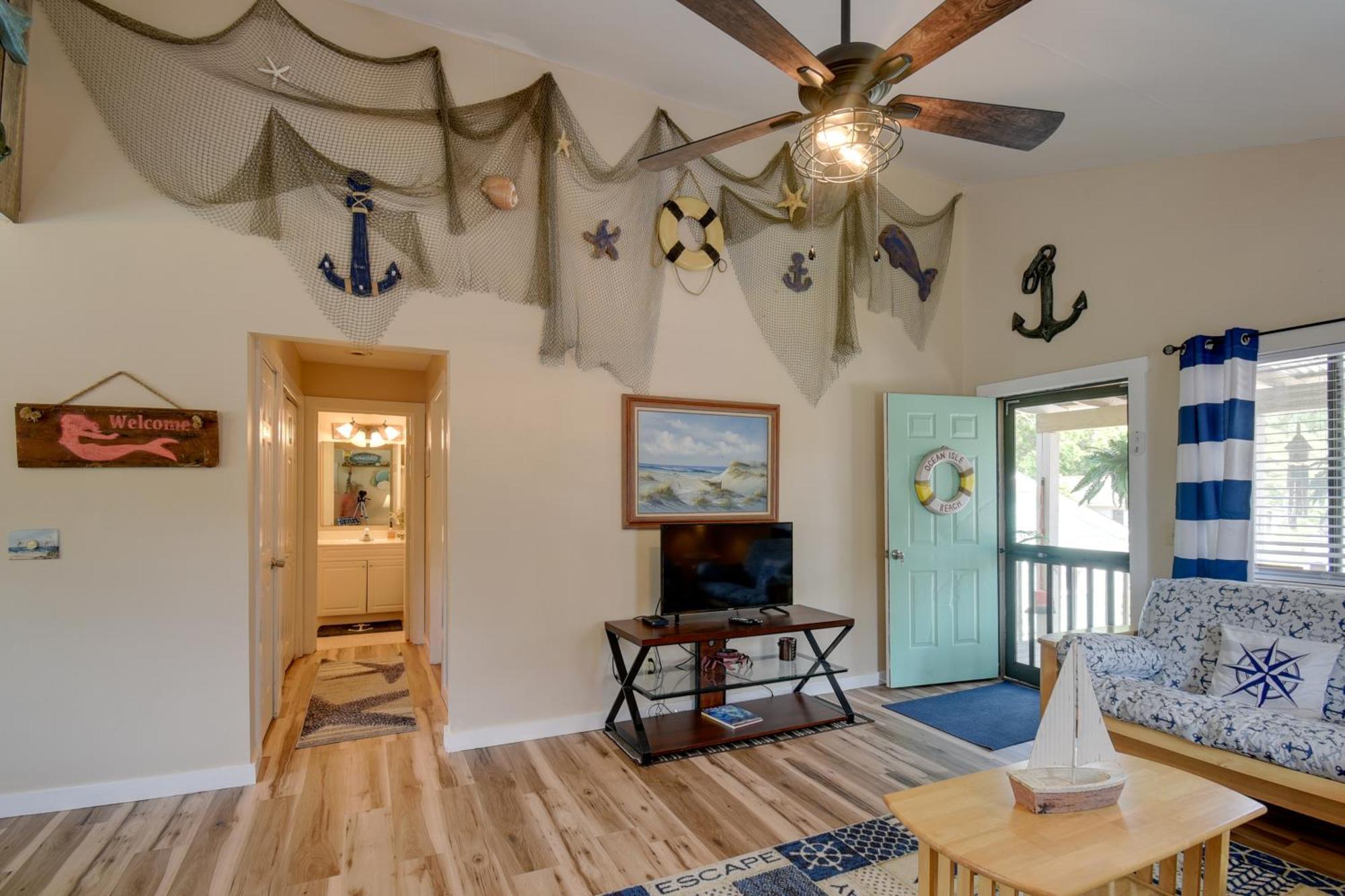 Ocean Isle Apartment With Balcony, 1 Mi To Beach! Ocean Isle Beach Eksteriør bilde