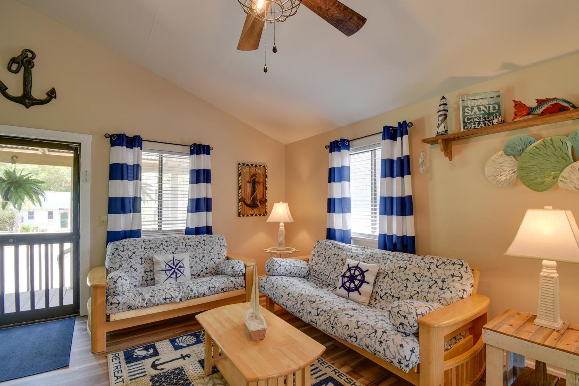Ocean Isle Apartment With Balcony, 1 Mi To Beach! Ocean Isle Beach Eksteriør bilde