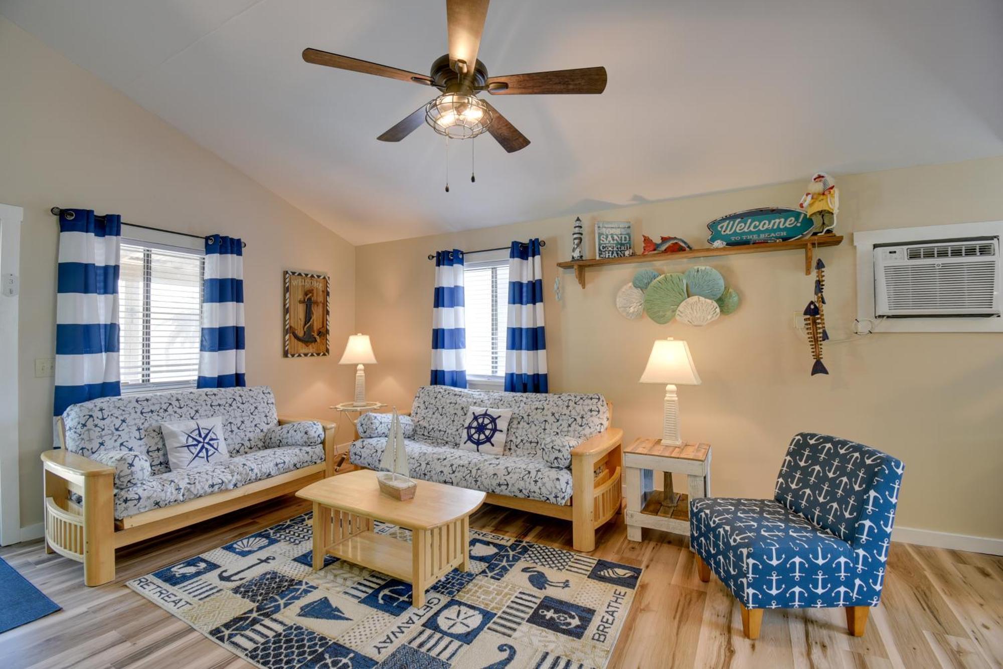Ocean Isle Apartment With Balcony, 1 Mi To Beach! Ocean Isle Beach Eksteriør bilde